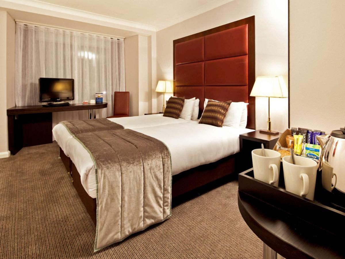 Mercure London Kensington Hotel Bagian luar foto