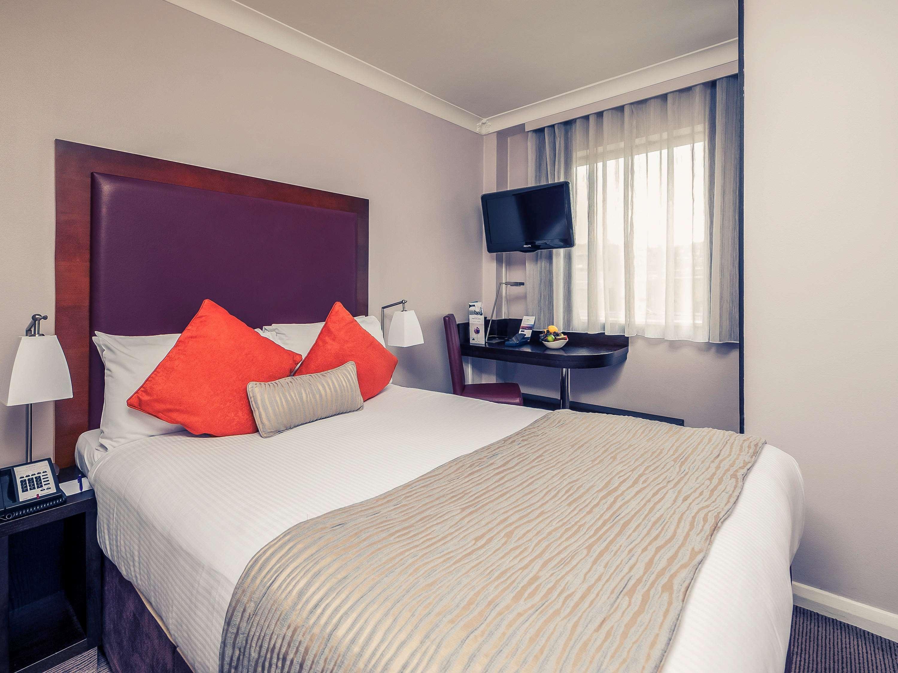 Mercure London Kensington Hotel Bagian luar foto