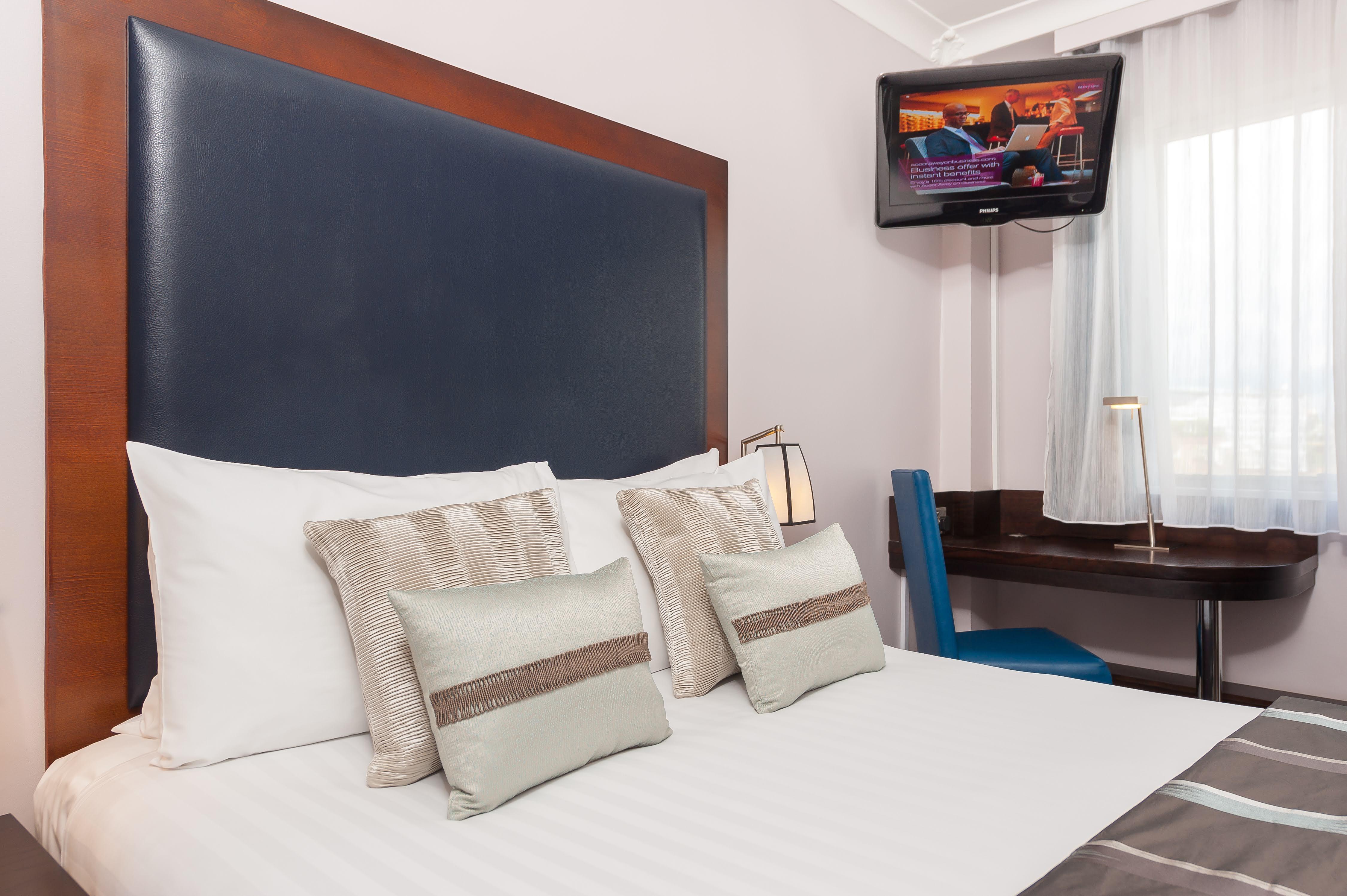 Mercure London Kensington Hotel Bagian luar foto