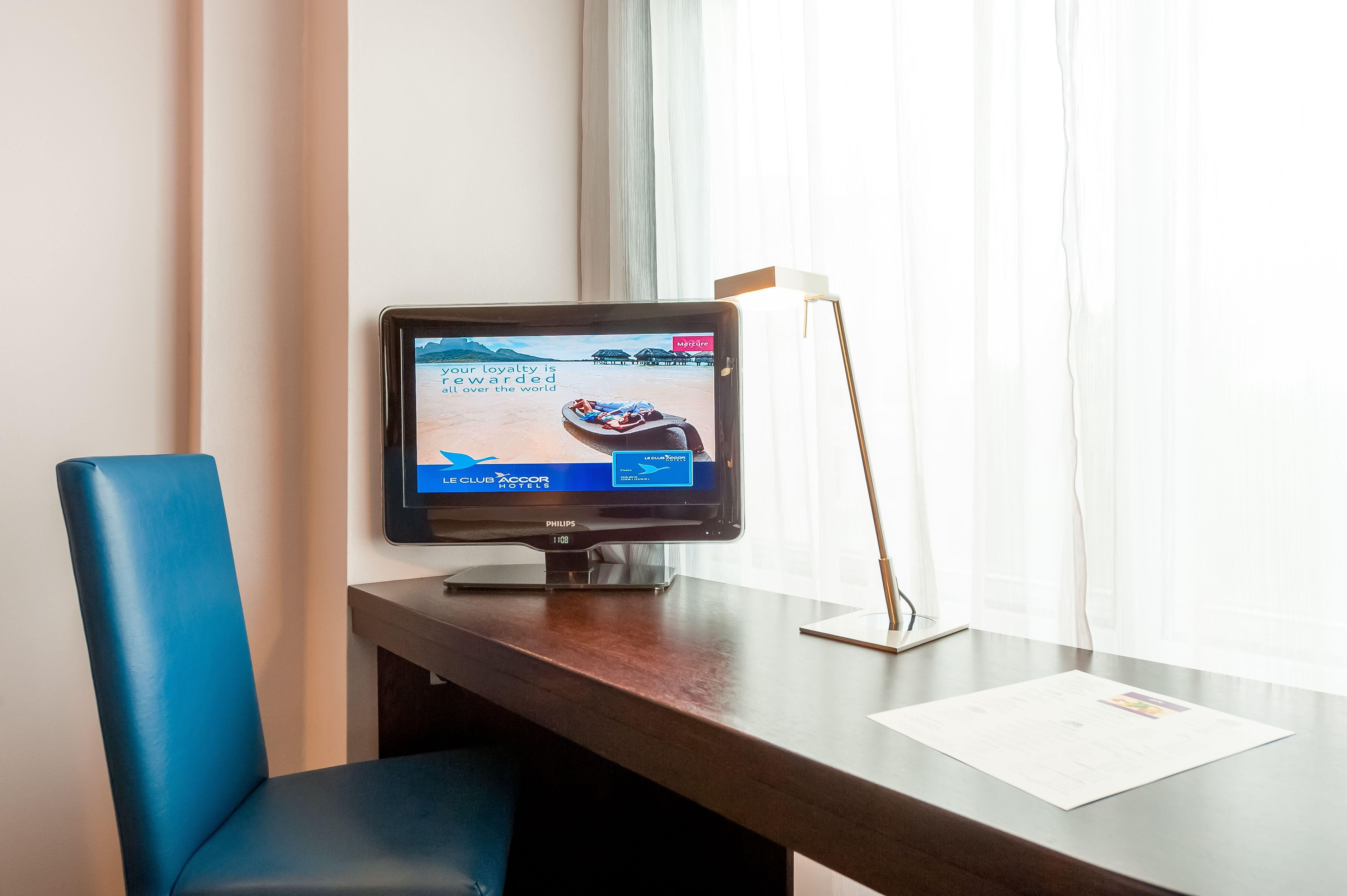 Mercure London Kensington Hotel Bagian luar foto