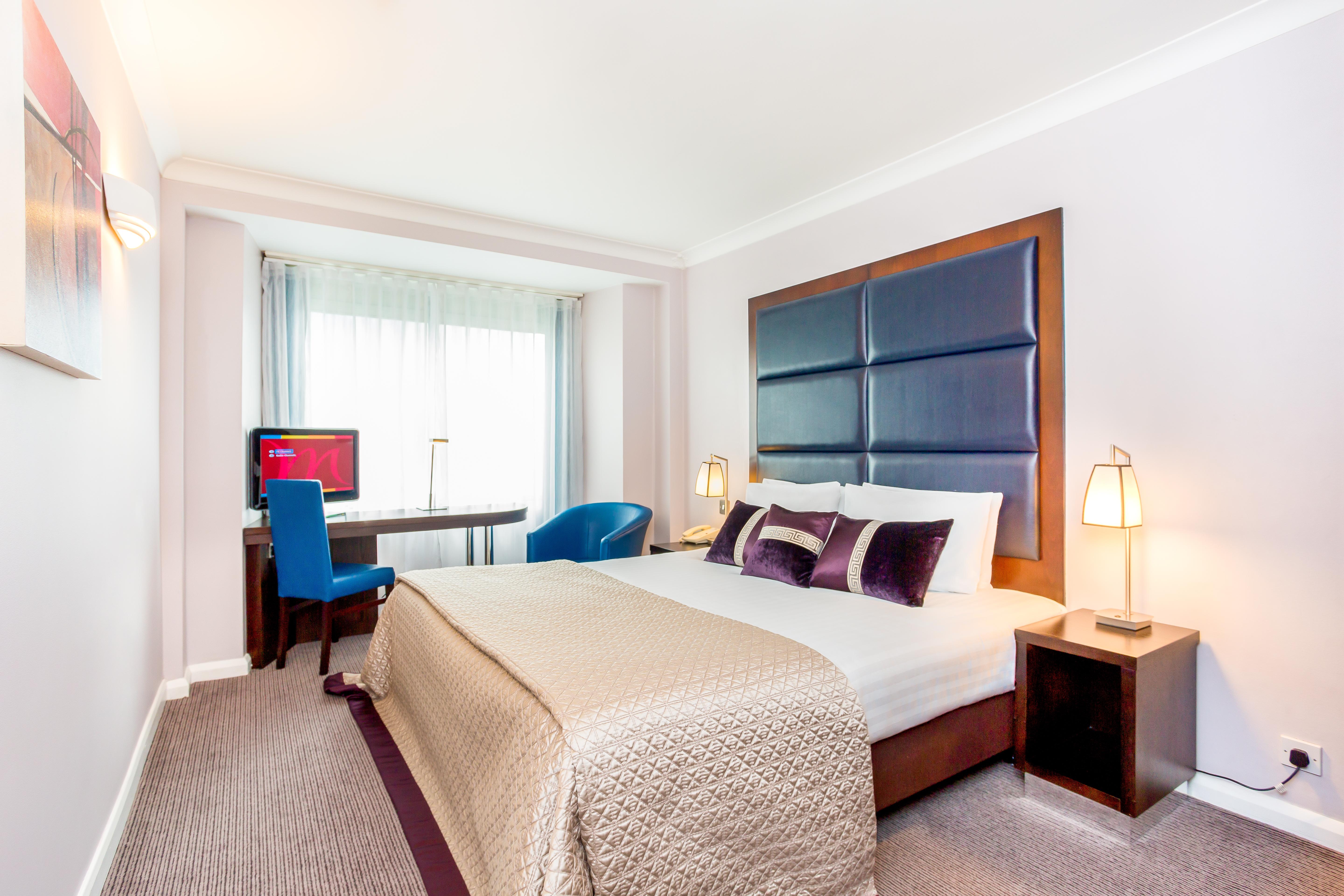 Mercure London Kensington Hotel Bagian luar foto