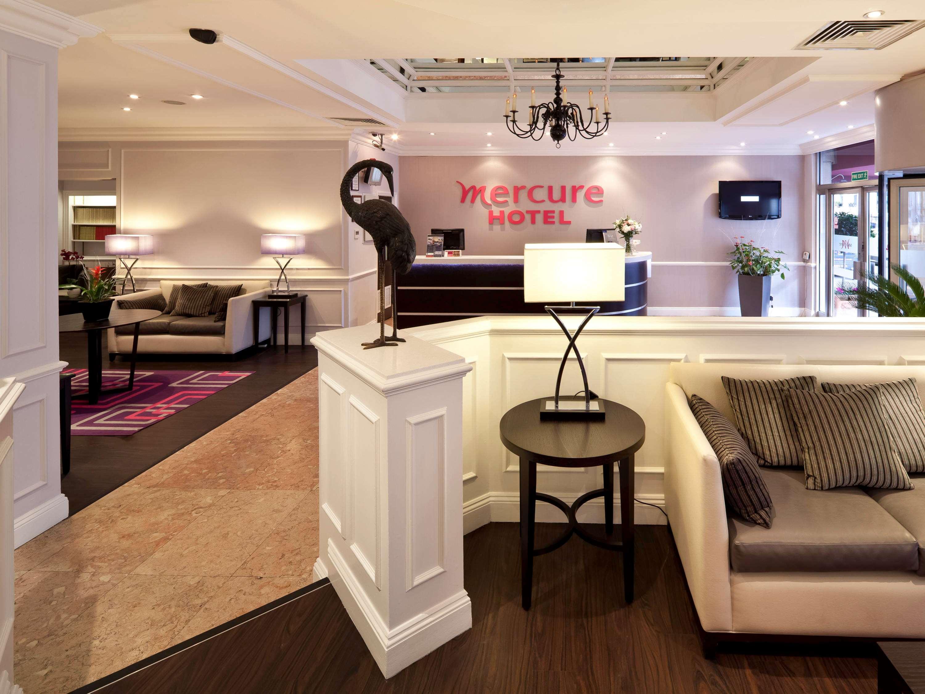 Mercure London Kensington Hotel Bagian luar foto
