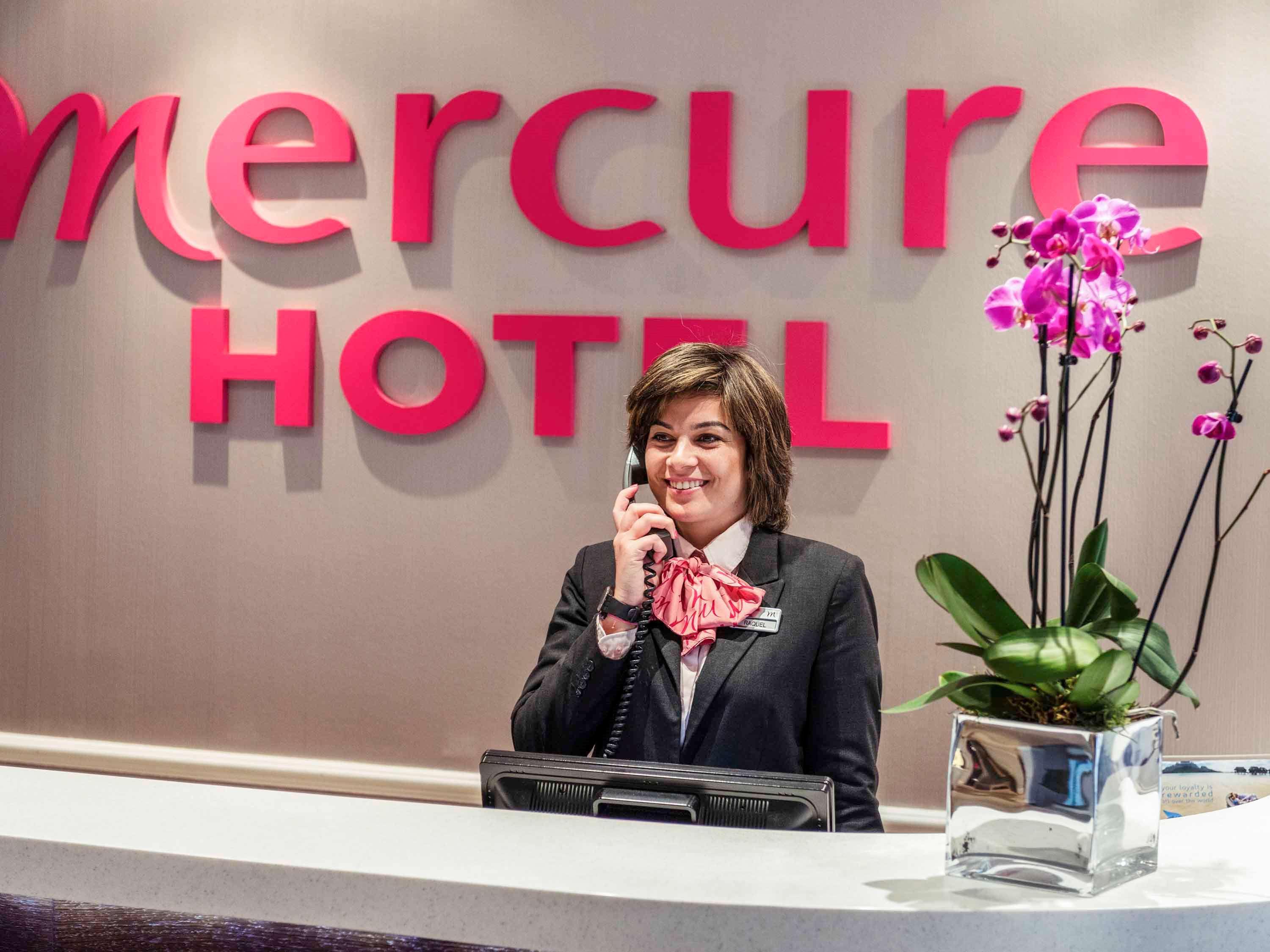 Mercure London Kensington Hotel Bagian luar foto
